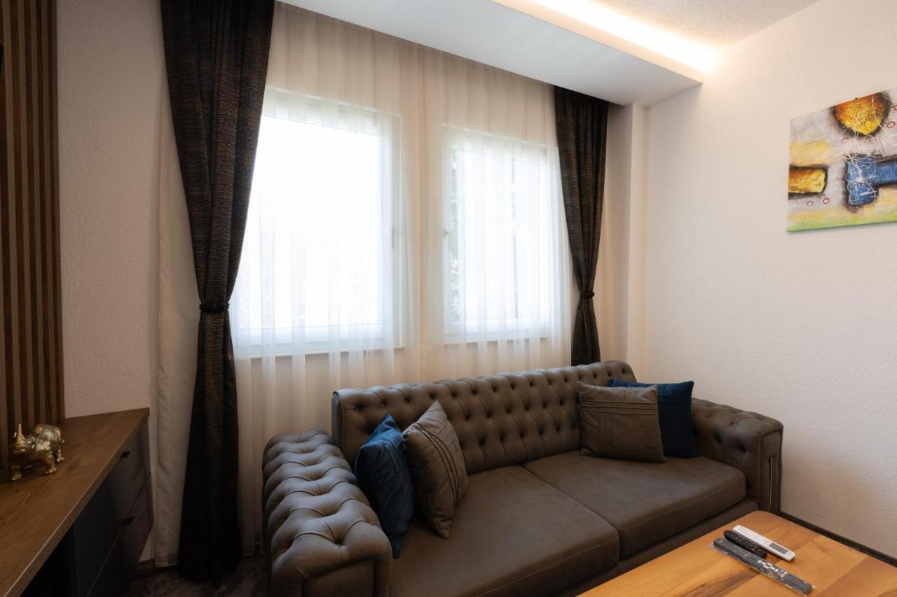 Hotel M Star Novi Pazar Exteriör bild