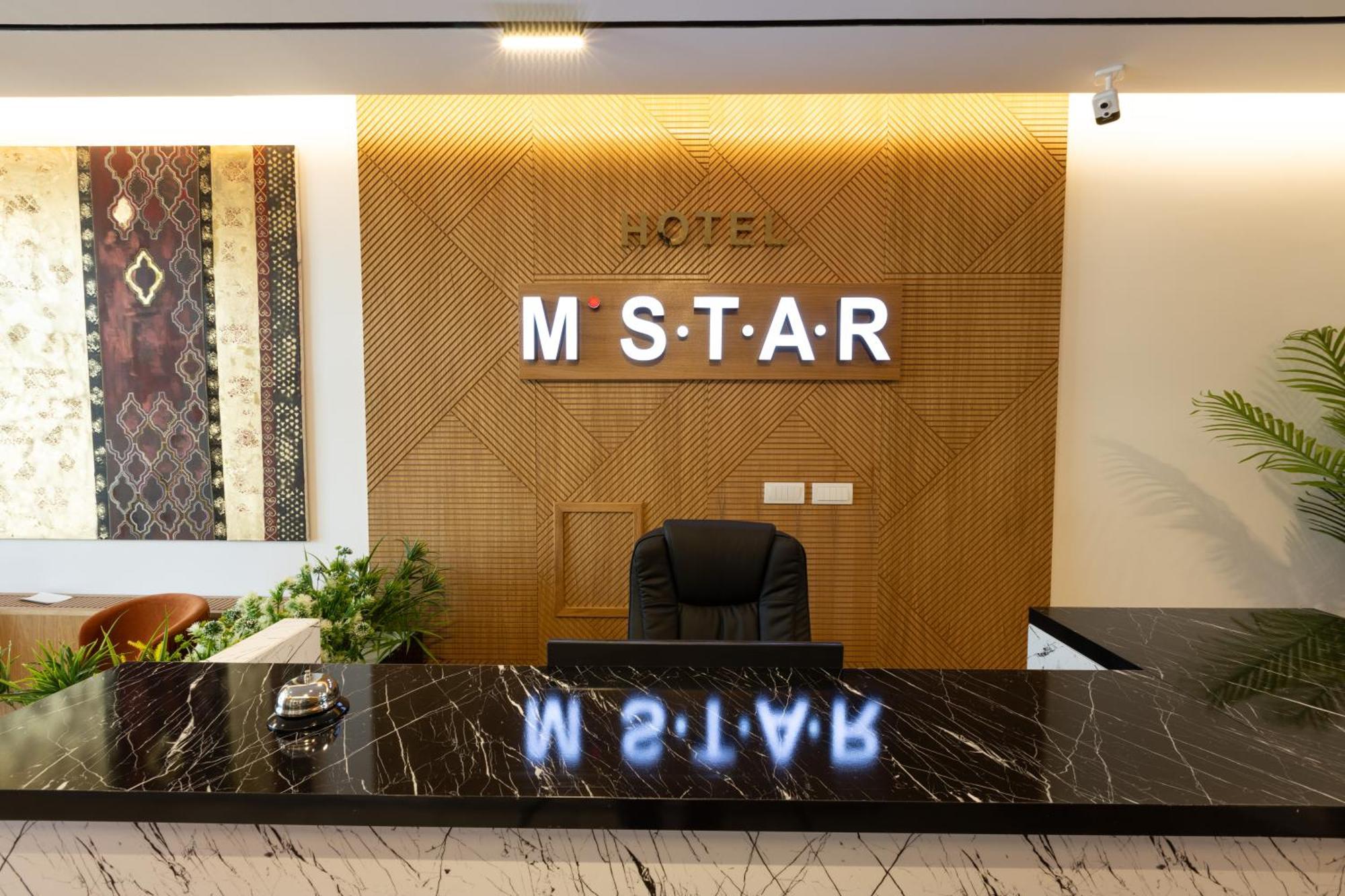 Hotel M Star Novi Pazar Exteriör bild